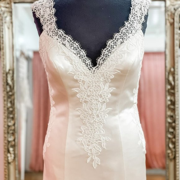 New Wedding Gown Size 12, Satin Wedding Dress, Lace Wedding Dress - Picture 7 of 8